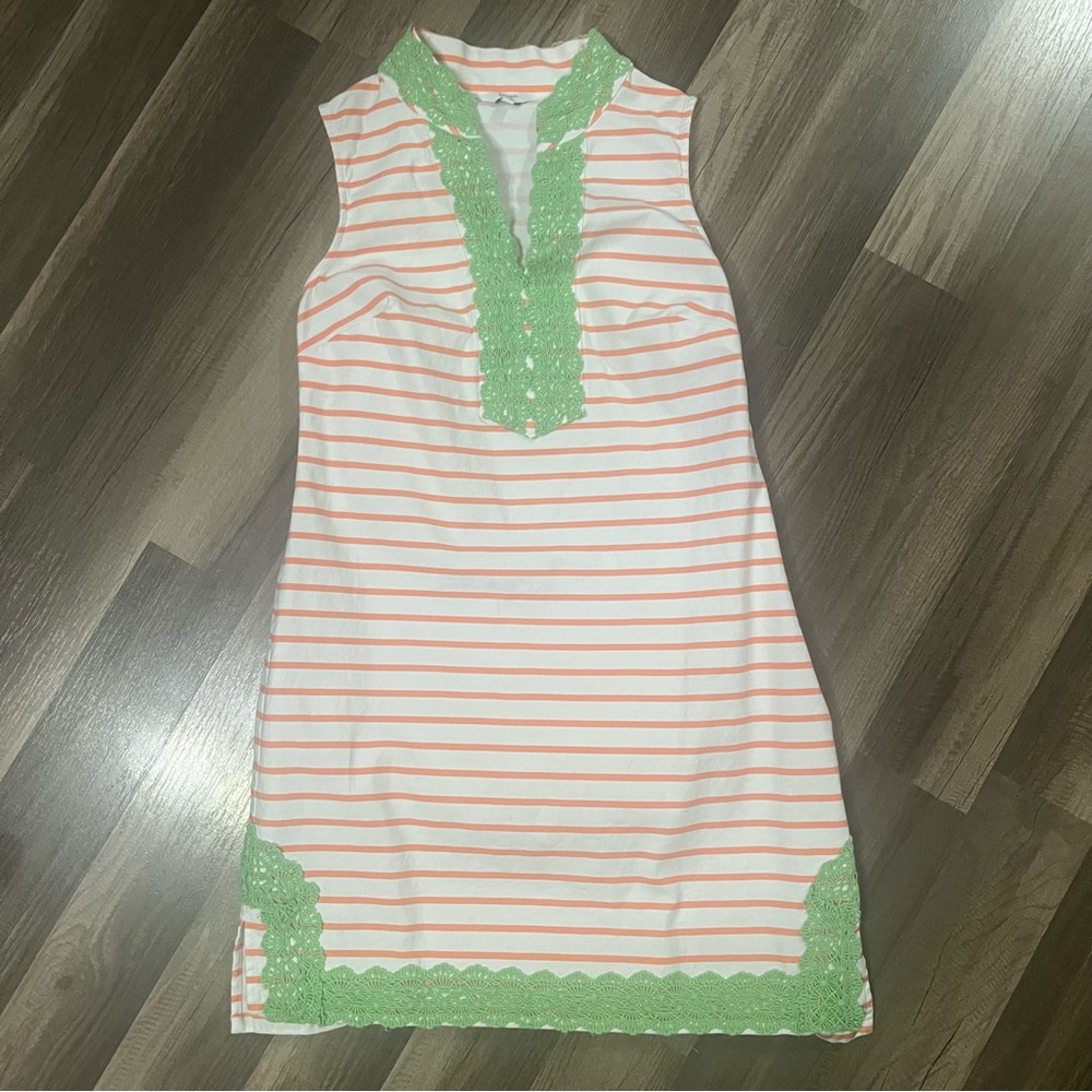 Crown & Ivy dress size 2